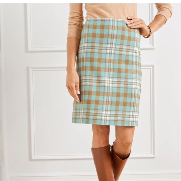 TALBOTS Candied Blue Multi Charming Plaid Wool Blend Skirt 10P Classic Winter - Picture 1 of 11